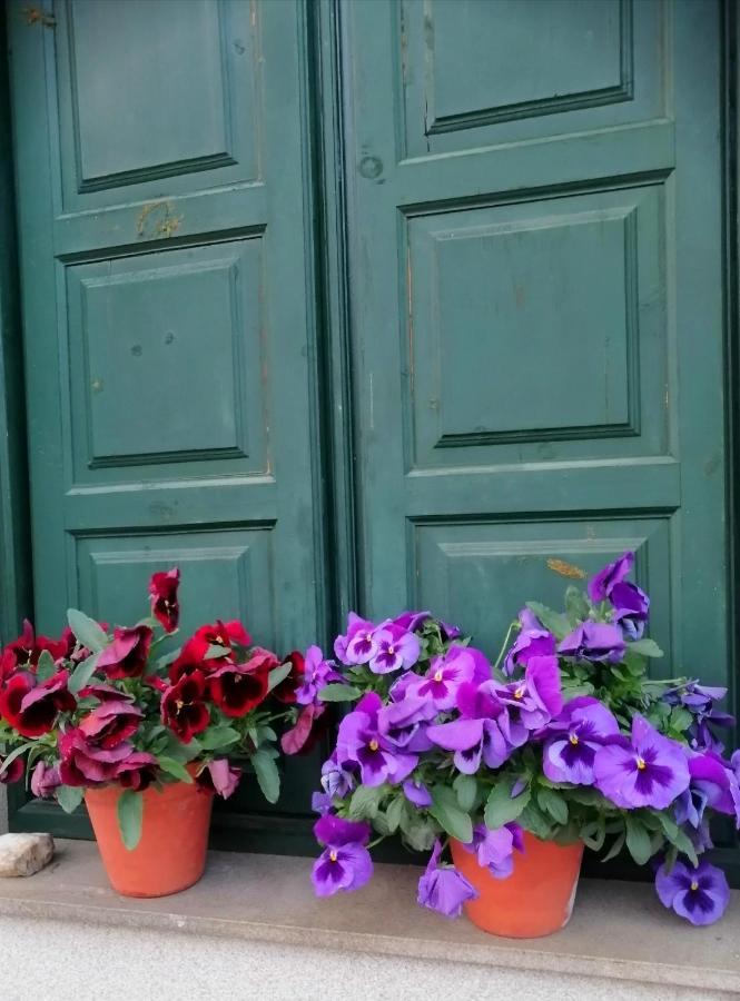 Casa Licerio Samos Exterior foto